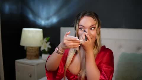  Dalia  online show from August 6, 10:17 pm