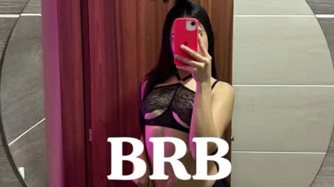 danaa_rouse online show from February 5, 10:46 pm