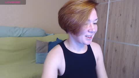 Snapshot of danbie_leen chatting on February 3, 11:09 am danbie_leen online show from February 3, 11:09 am