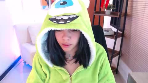 Veronica online show from December 20, 11:47 am