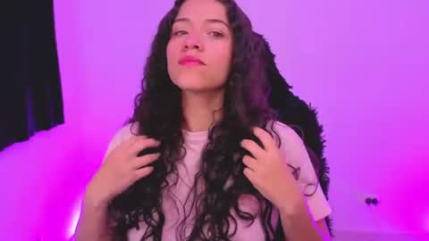 daniela_rivasthl online show from June 11, 6:10 am