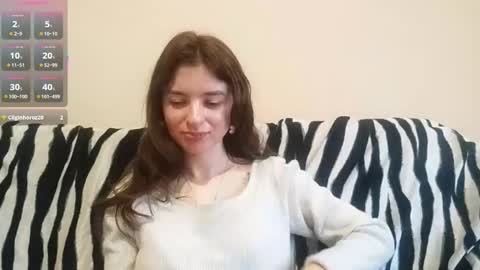 Mia online show from January 8, 7:23 am