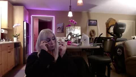 DanikaWhite69 online show from November 30, 11:58 am