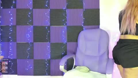 Dannacastle online show from April 26, 5:38 am