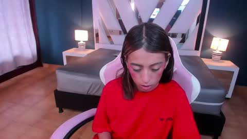  danna  online show from May 16, 12:37 pm