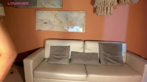 Danna Cruz  online show from February 16, 10:21 am