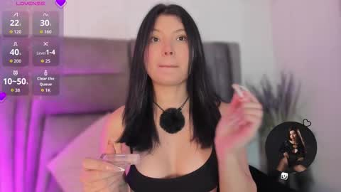 Danna online show from March 21, 7:30 pm