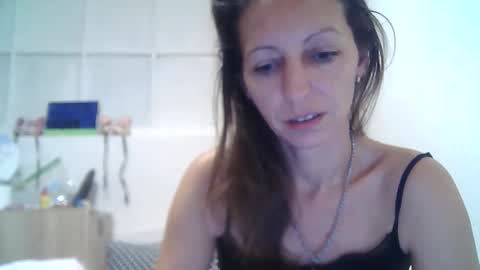 dannica1 online show from November 24, 9:06 pm