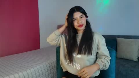 danny_cam1423 online show from November 12, 3:43 pm