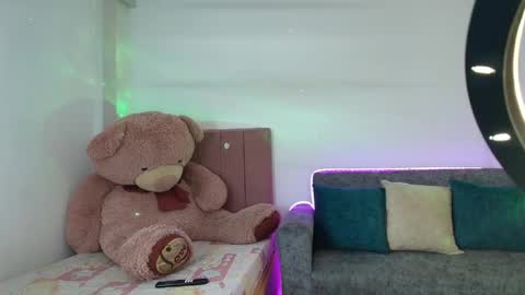 danny_cam1423 online show from March 24, 4:23 pm