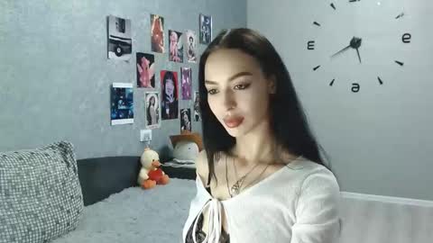 Snapshot of daphne_darkthorn chatting on October 20, 3:20 am Daphne Darkthorn online show from October 20, 3:20 am
