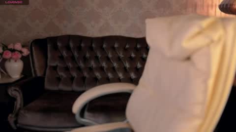 Agatha  online show from October 23, 1:06 pm