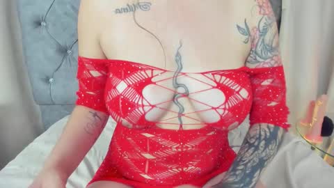 Daphne online show from January 10, 6:12 pm