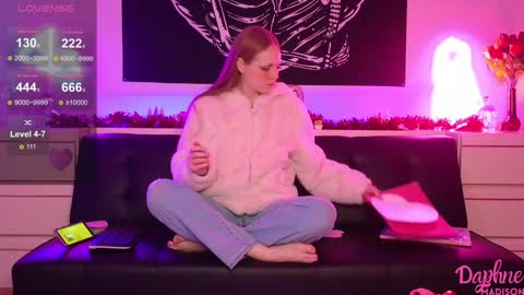 Daphne Madison online show from February 5, 2:40 am