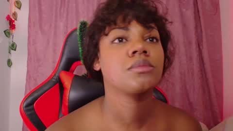 Daphne online show from December 20, 11:53 pm