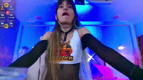 dark_dominika online show from December 4, 8:20 pm