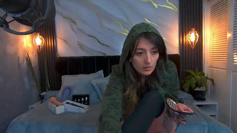 dark_dominika online show from June 3, 1:01 pm