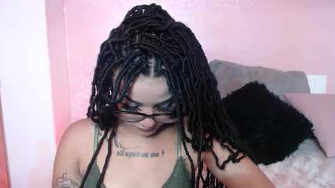 dark_flama online show from March 6, 12:28 am