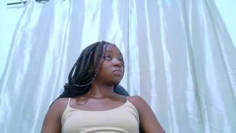 DarkDuchess online show from July 1, 12:26 pm