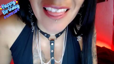 DARK  OPAL online show from November 14, 7:25 pm