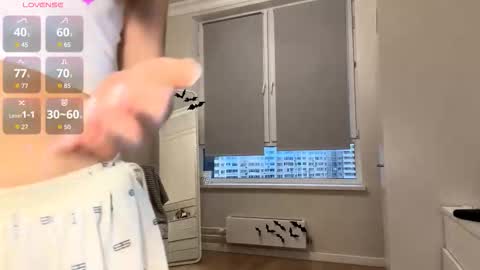 Lia online show from November 9, 5:25 am