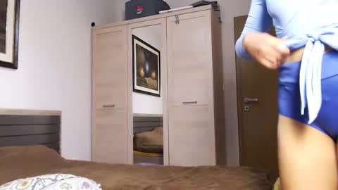 darylips online show from March 10, 5:06 pm