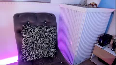 dayanne7 online show from January 22, 4:34 am