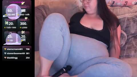 Dazeddesty  online show from November 9, 2:40 am