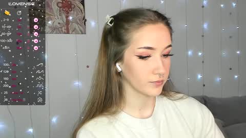 Dazy    My Fansly  online show from January 6, 2:37 am