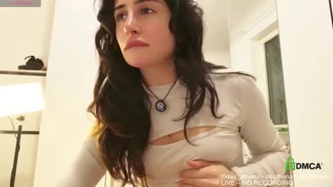 Dea Athena online show from January 5, 7:28 pm