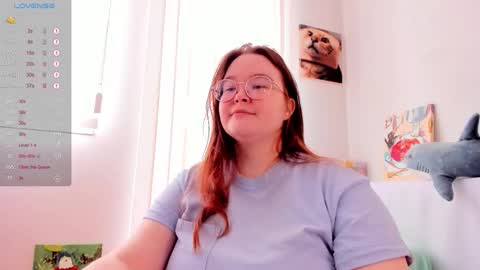 DeboraDebbieDee online show from September 15, 6:00 am