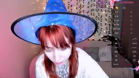 Debora online show from October 27, 2:40 am