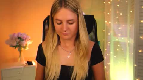 Debora online show from March 28, 8:36 am