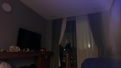 deean12 online show from February 21, 5:35 pm