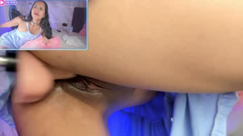 Snapshot of delicius_love chatting on January 31, 5:09 am delicius_love online show from January 31, 5:09 am