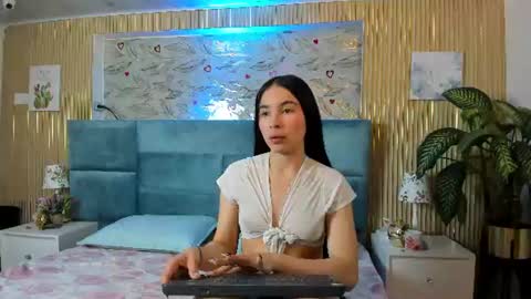 Delia online show from June 25, 12:29 pm