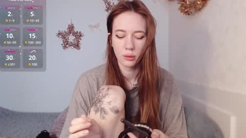 Snapshot of demiamour chatting on December 5, 9:50 am Demi. not your babybabebb and other shit online show from December 5, 9:50 am