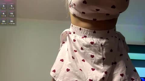 Luna online show from March 19, 4:22 pm