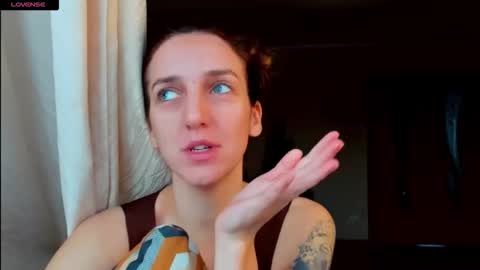 desired zoya online show from December 16, 6:41 am