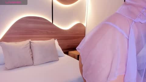 desire online show from November 13, 12:59 pm