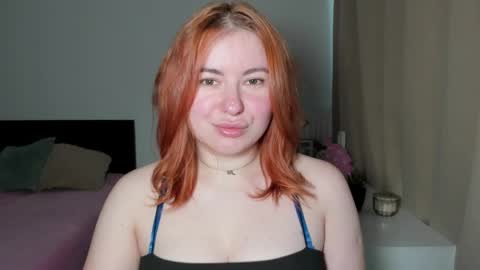 LAYLA online show from April 10, 7:25 am