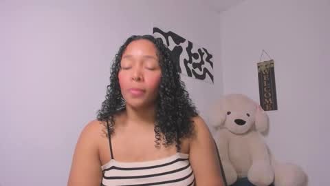 desty_y online show from March 15, 6:15 am