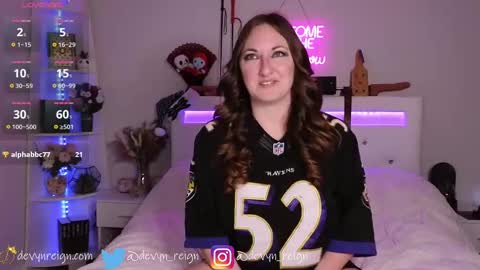 Snapshot of devynreign chatting on October 5, 6:02 pm Devyn Reign online show from October 5, 6:02 pm