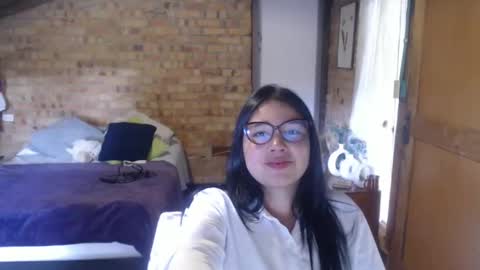 deycam online show from April 9, 9:31 pm