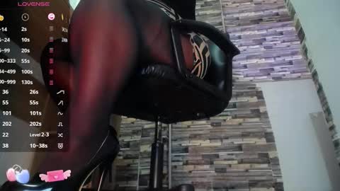 DHEVORA online show from December 17, 12:53 pm