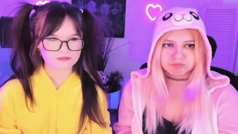 Dia online show from February 25, 8:40 pm