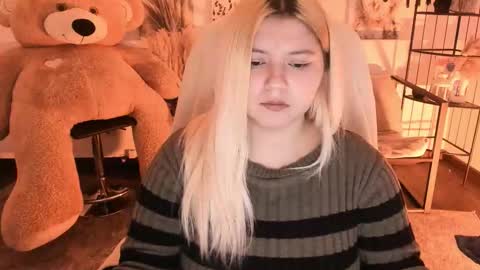 Dia online show from January 13, 1:00 am