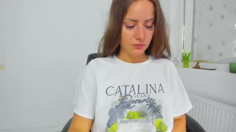 diamondkay_ online show from June 2, 7:09 am