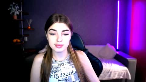 Snapshot of dianaa_lee chatting on September 10, 7:25 pm DIANA online show from September 10, 7:25 pm