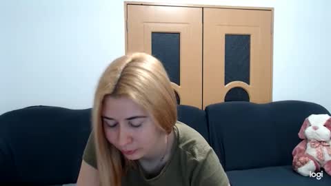 dianasmiey7 online show from February 9, 8:54 am